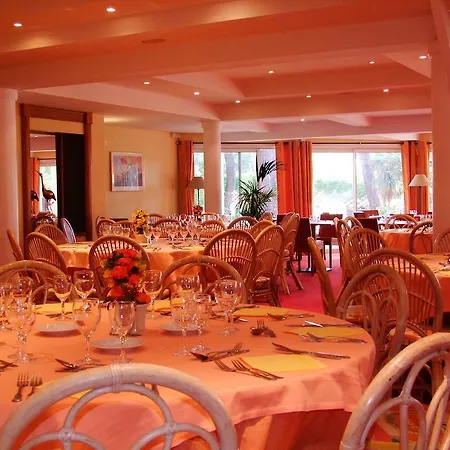 Hotell Le Palmyr'hotel 3*